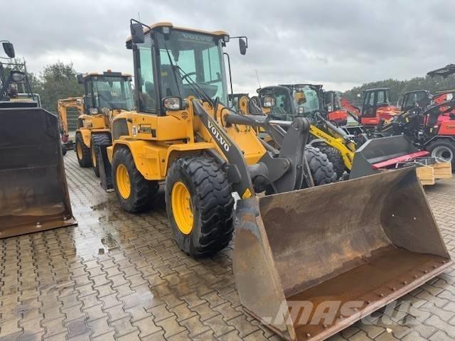 Volvo L 30 G Kolesové nakladače