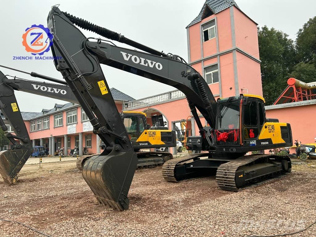 Volvo EC 240 Pásové rýpadlá