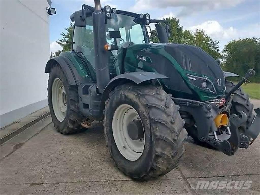 Valtra T 174 E Traktory