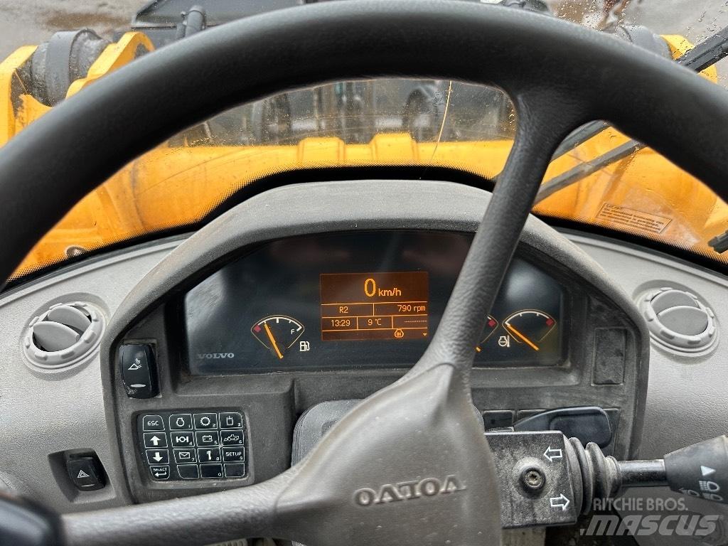 Volvo L45G Kolesové nakladače