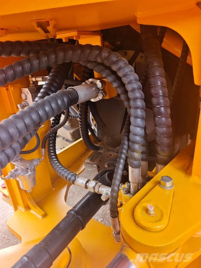 LiuGong 856 Kolesové nakladače