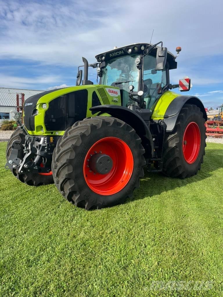 CLAAS Axion 960 Traktory