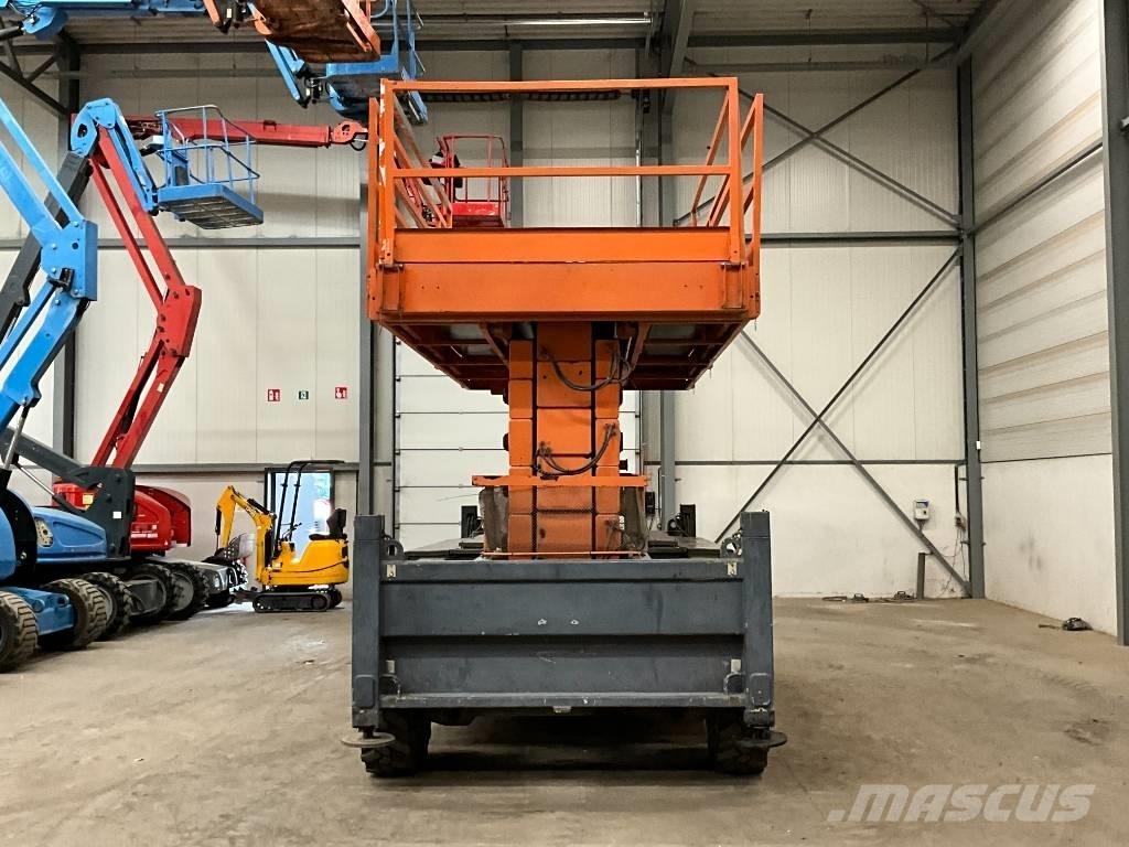 JLG 245-25 Nožnicové zdvíhacie plošiny
