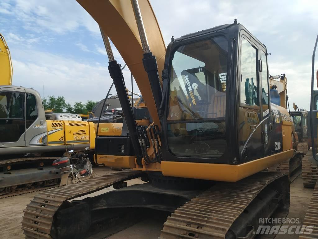 CAT 320 D Pásové rýpadlá