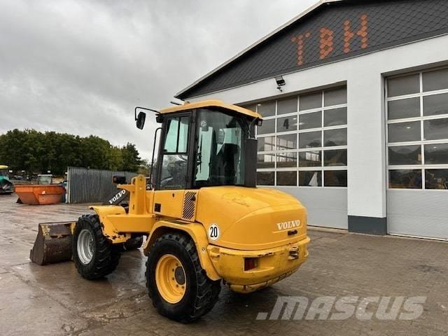 Volvo L 35 B Kolesové nakladače
