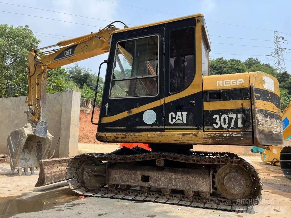 CAT 307 Pásové rýpadlá