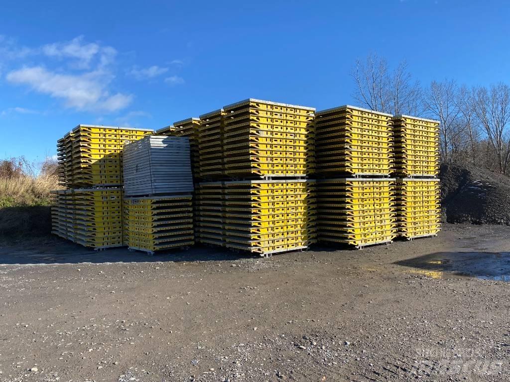  doka deck panel Debnenie