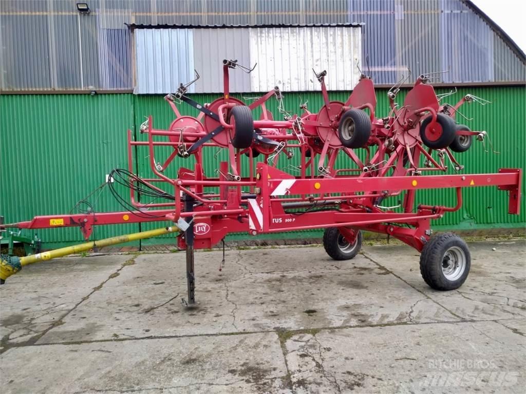 Lely Lotus 900P Obracače a zhrabovače sena