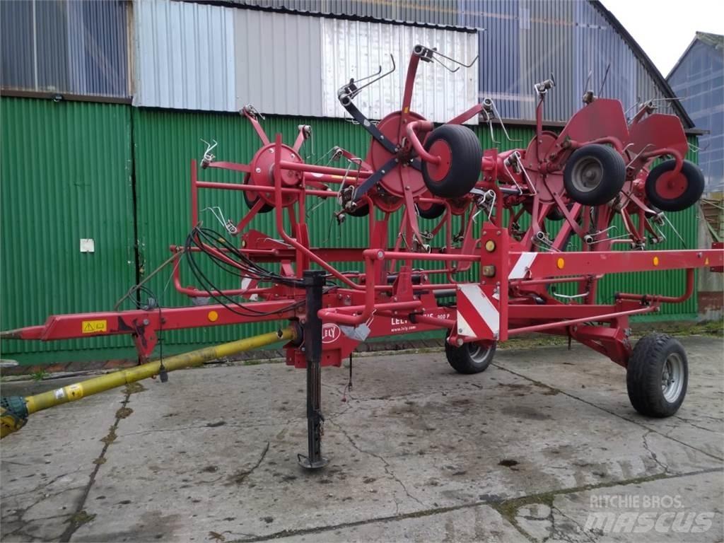 Lely Lotus 900P Obracače a zhrabovače sena