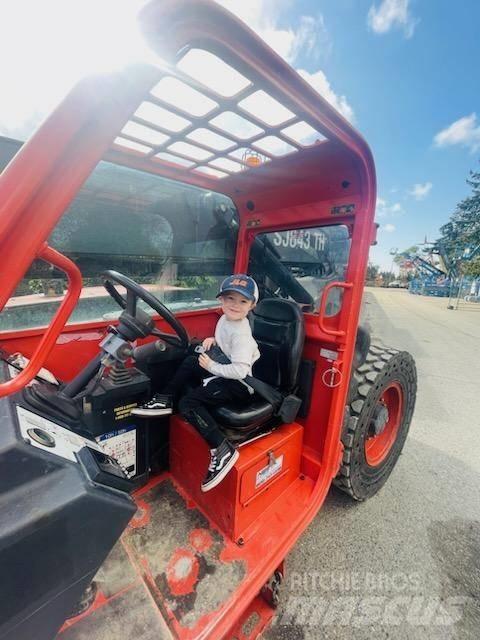 SkyJack SJ 843 Terénne vysokozdvižné vozíky