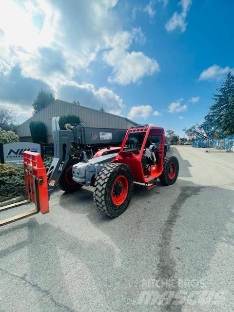 SkyJack SJ 843 Terénne vysokozdvižné vozíky