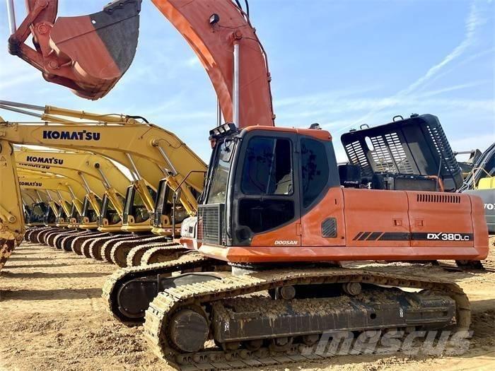 Doosan DX 380 LC Pásové rýpadlá