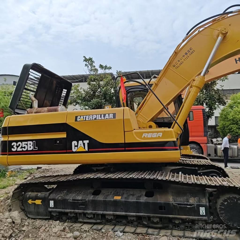 CAT 325 B L Pásové rýpadlá