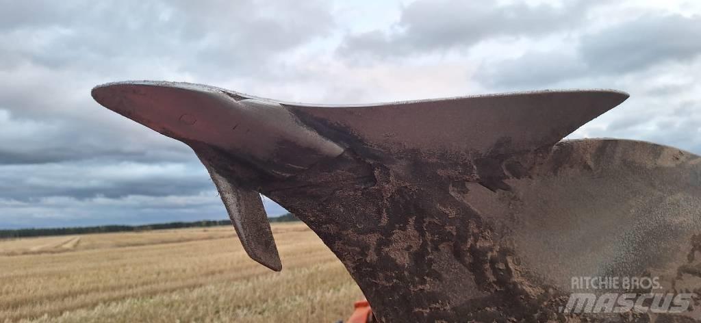 Kuhn Vari-Master 123 Dvojstranné pluhy