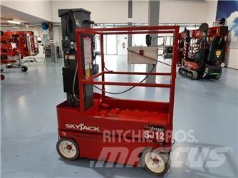 SkyJack SJ 12 Vertikálne stĺpové výťahy