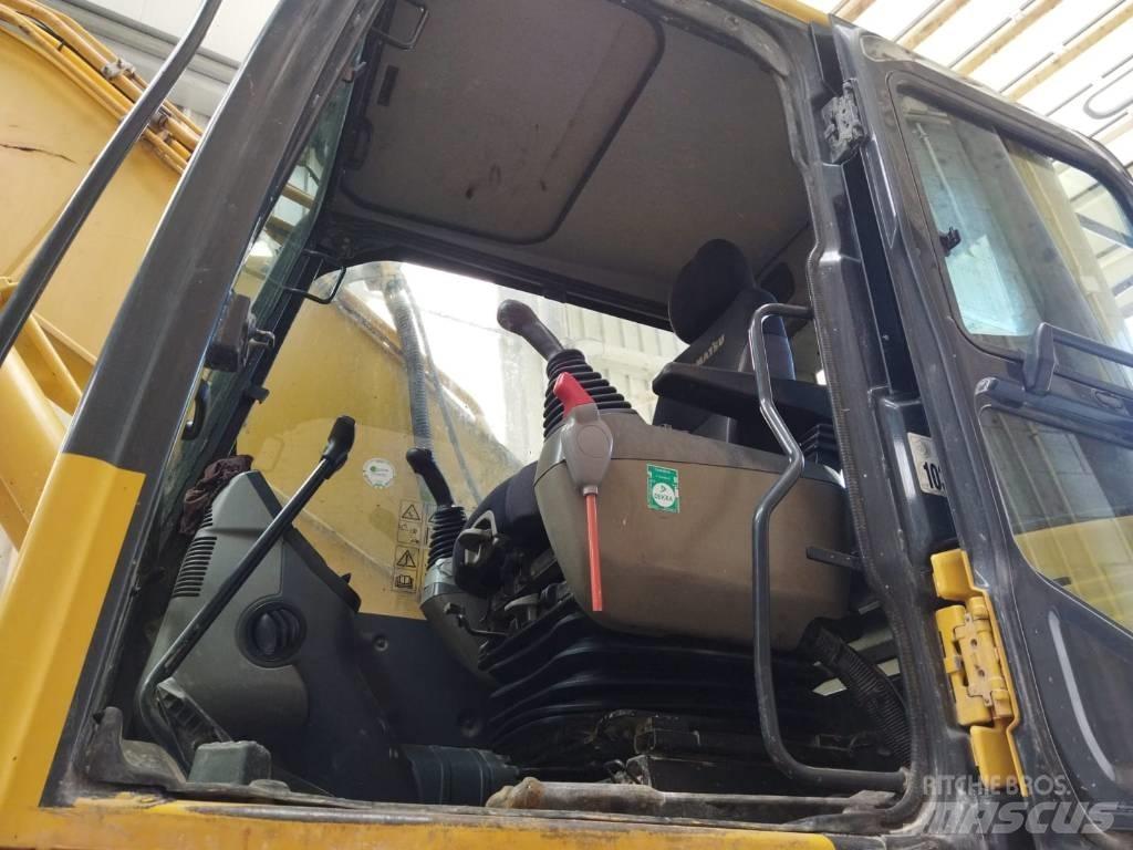 Komatsu PC240NLC-10 Pásové rýpadlá