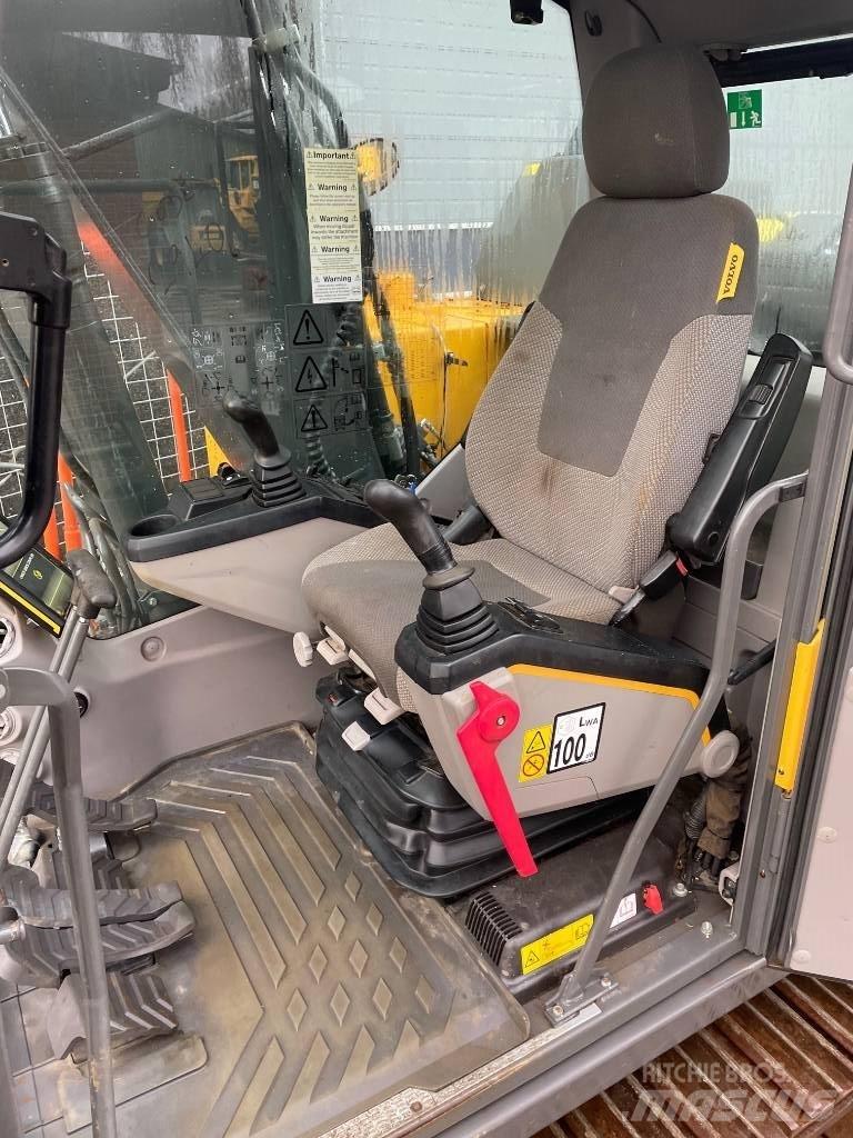 Volvo EC140E Pásové rýpadlá
