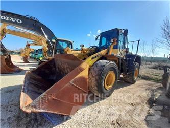 Komatsu WA 380-6 Kolesové nakladače