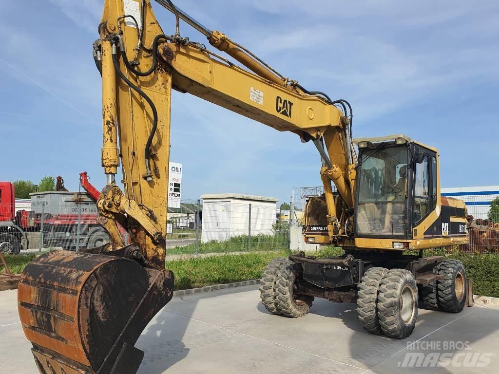 CAT M 318 Kolesové rýpadlá
