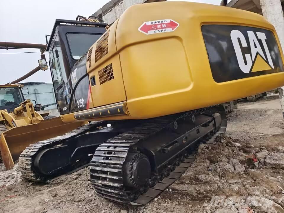 CAT 325C Pásové rýpadlá