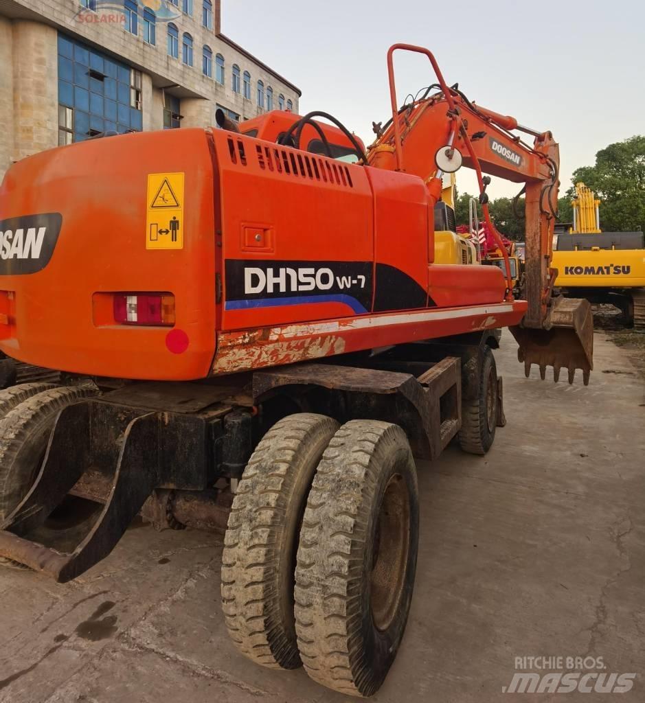 Doosan 150 W-7 Kolesové rýpadlá