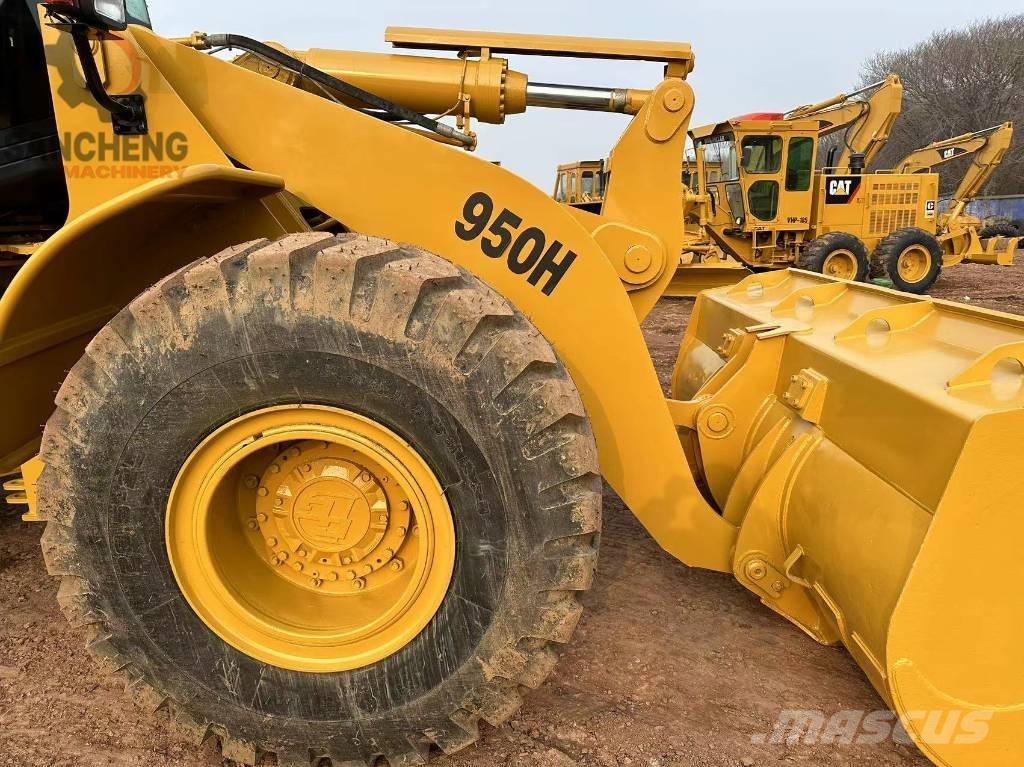 CAT 950 H Kolesové nakladače