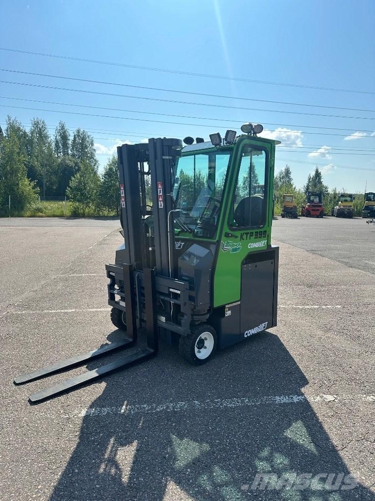 Combilift CBE 3000 Akumulátorové vozíky