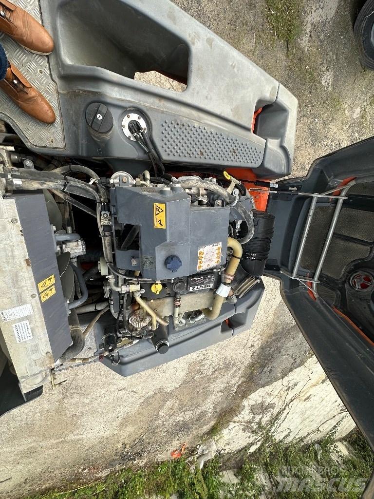 Hamm GRW 180i Pneumatikové valce