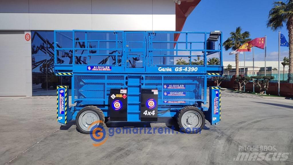 Genie GS 4390 RT Nožnicové zdvíhacie plošiny