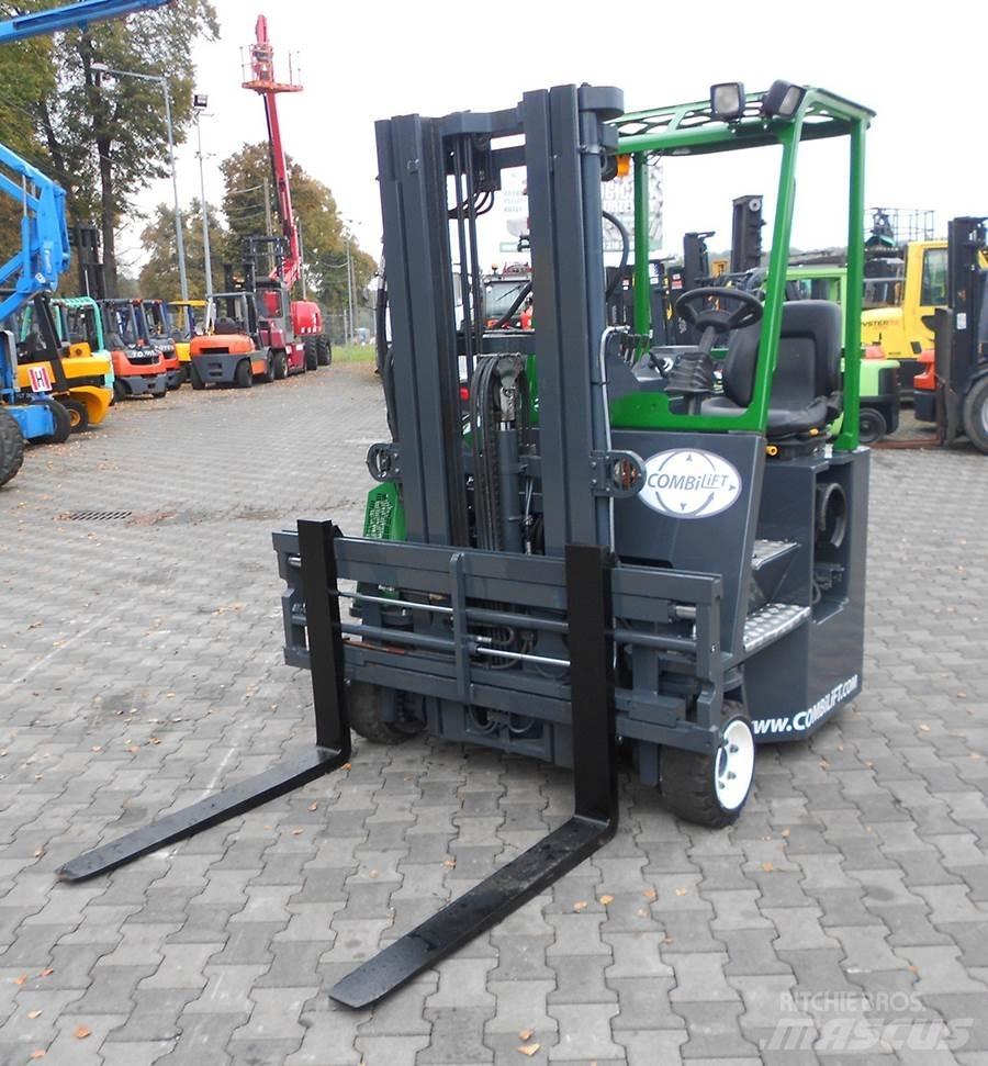 Combilift C2500CB 4 cestné vysokozdvižné vozíky