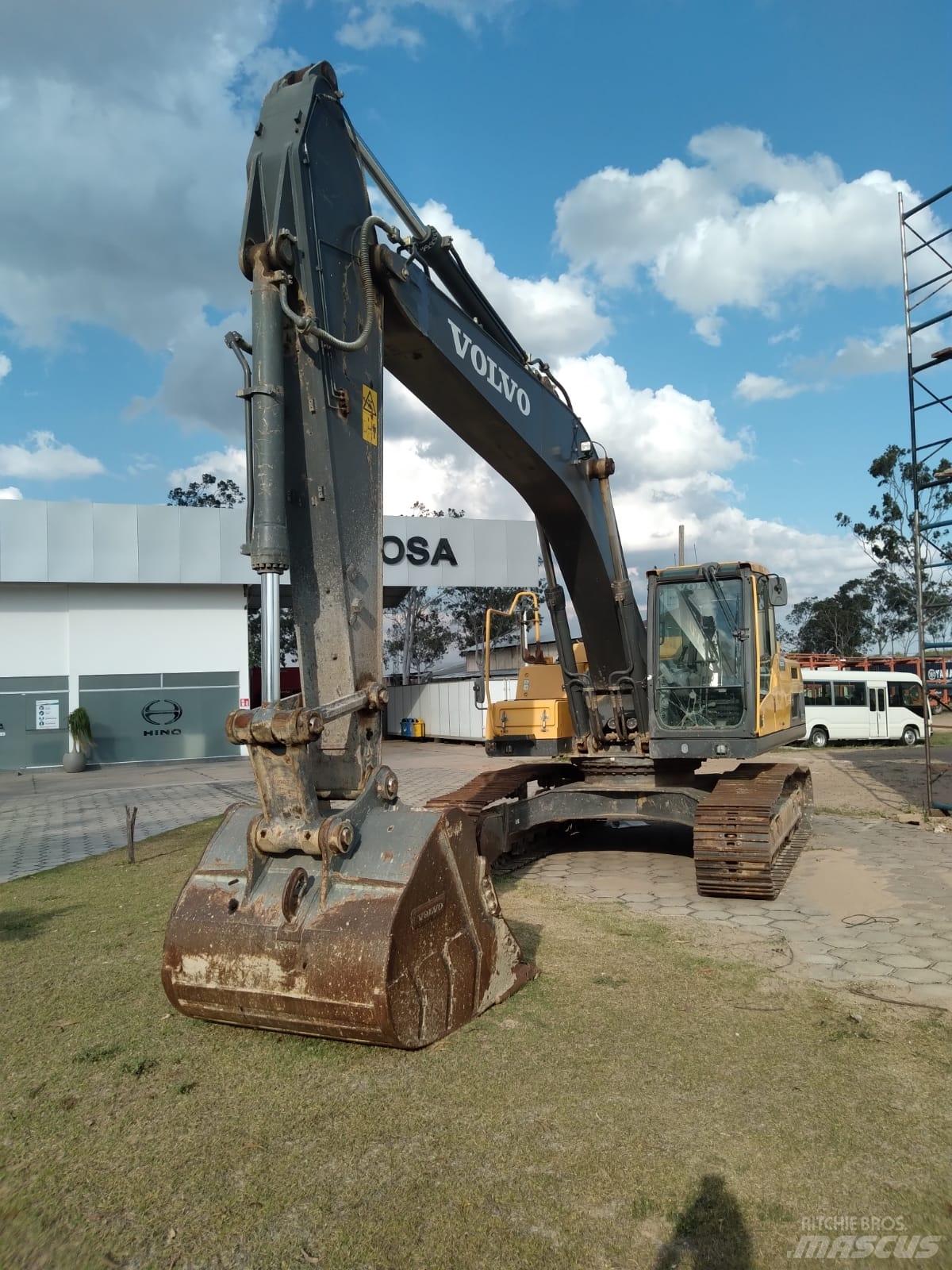 Volvo EC 250 D L Pásové rýpadlá