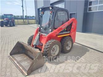 Neuson 701 S Šmykom riadené nakladače
