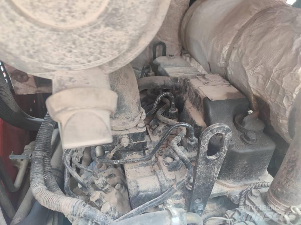 Neuson 701 S Šmykom riadené nakladače