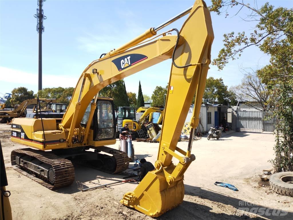 CAT 320 B Pásové rýpadlá