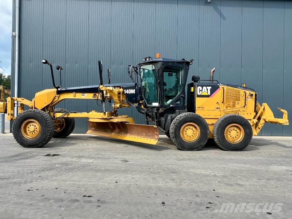 CAT 140M Grejdery