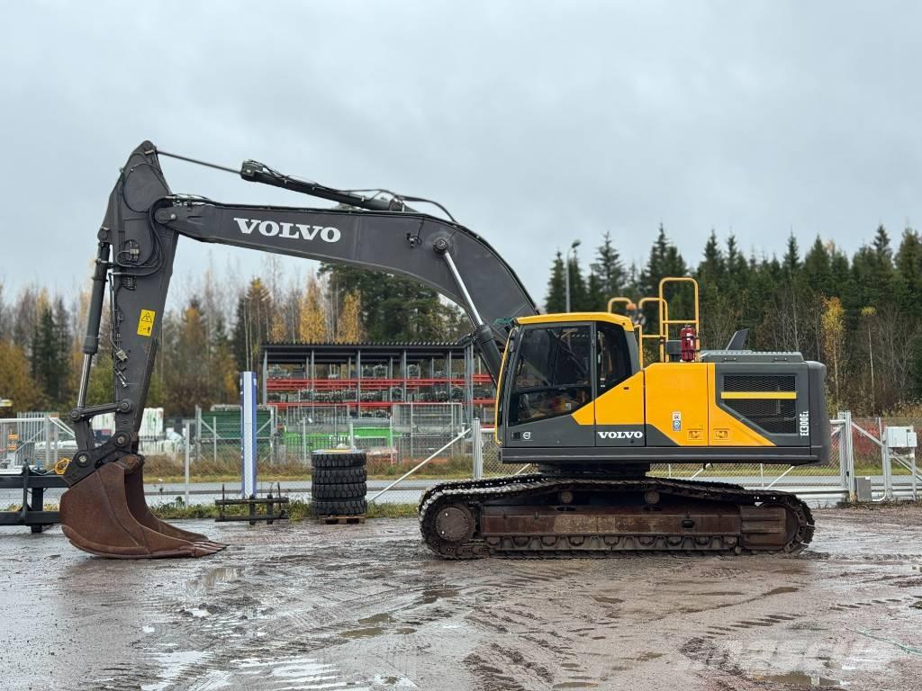 Volvo EC 300 E Pásové rýpadlá