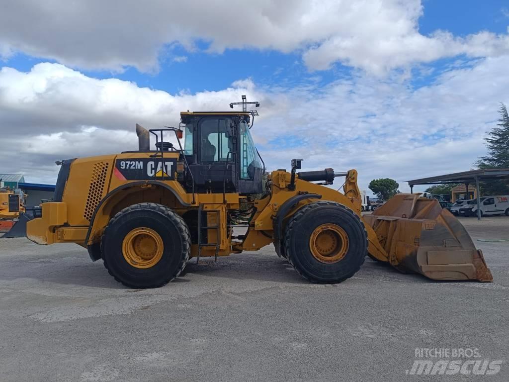 CAT 972 M Kolesové nakladače