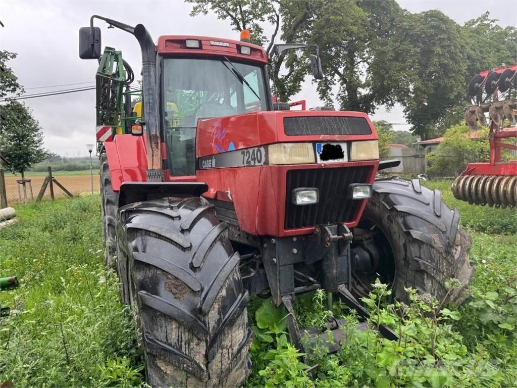 Case IH 7240 Pro Traktory