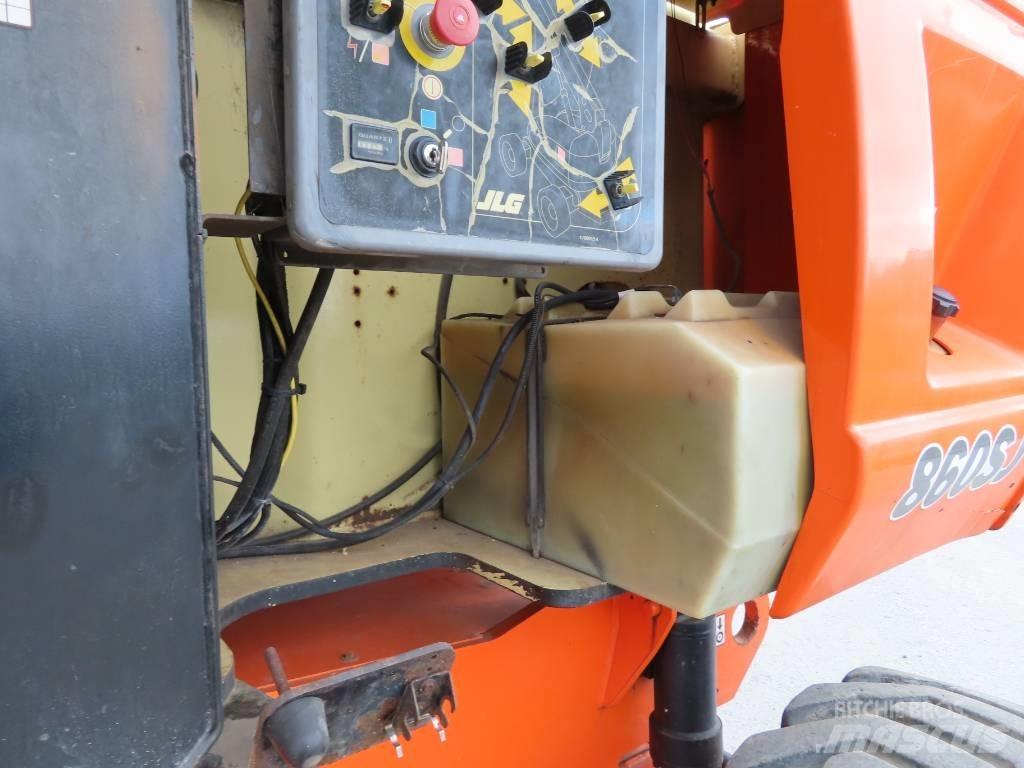 JLG 860 SJ Teleskopické plošiny