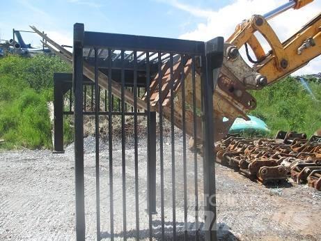  Demolition Cage Ďalšie komponenty