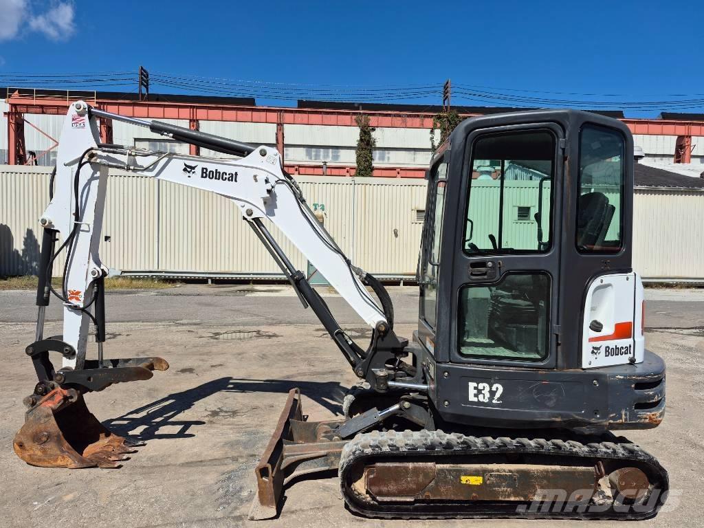 Bobcat E 32 Mini rýpadlá < 7t