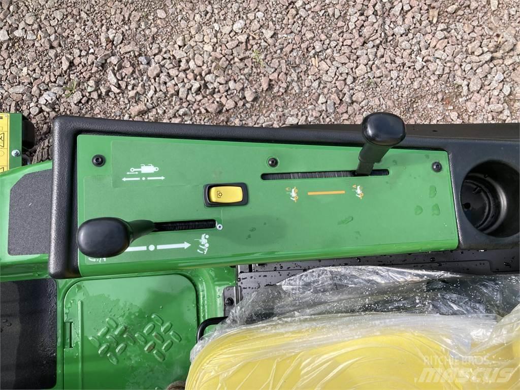 John Deere 1550 Samochodné kosačky