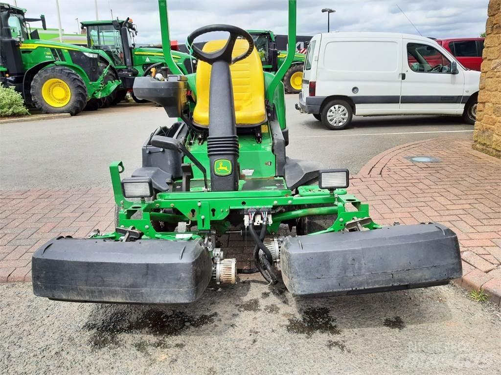 John Deere 2500EH Vedené kosačky