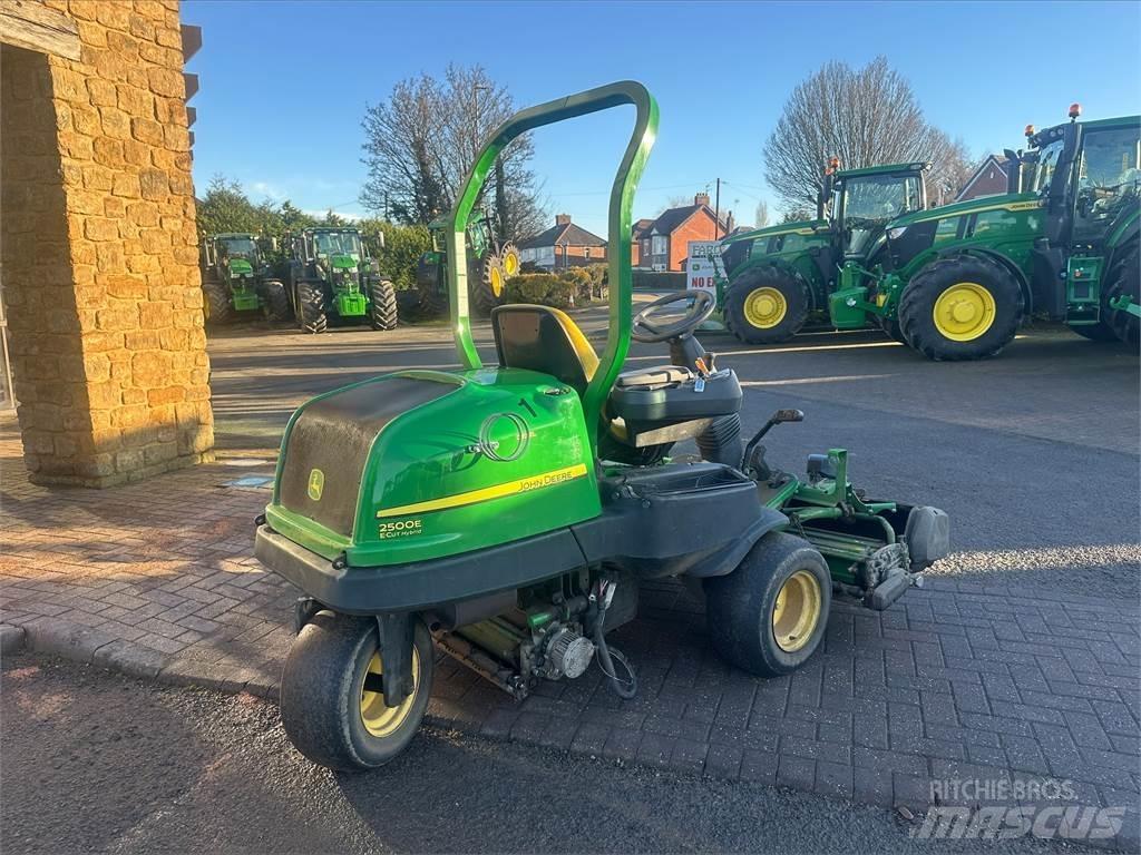 John Deere 2500EH Vedené kosačky