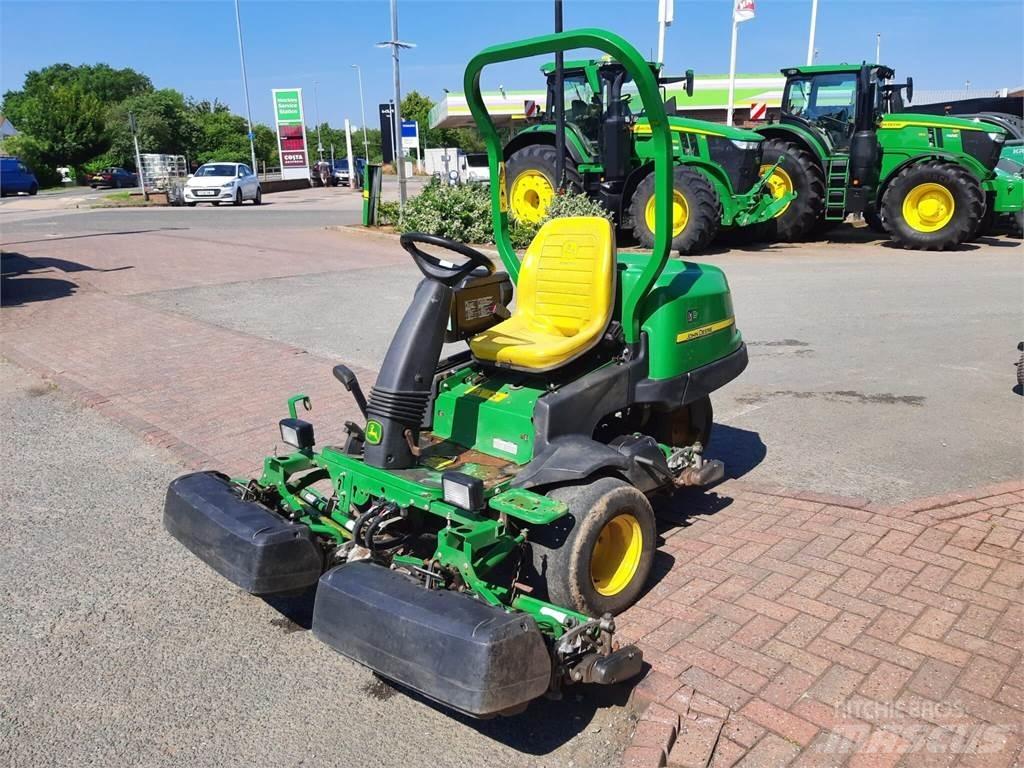 John Deere 2500EH Vedené kosačky