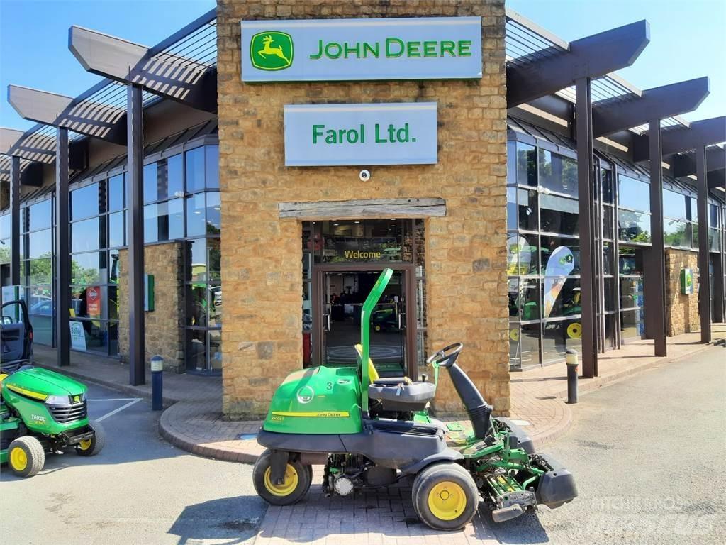 John Deere 2500EH Vedené kosačky