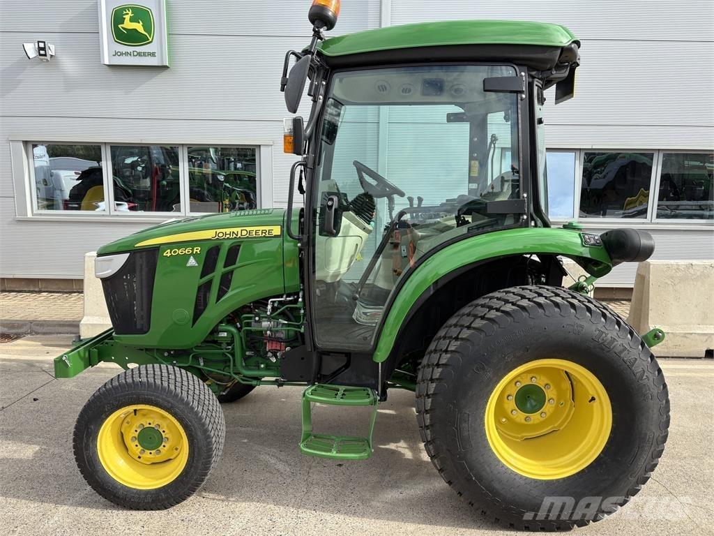 John Deere 4066R Kompaktné traktory
