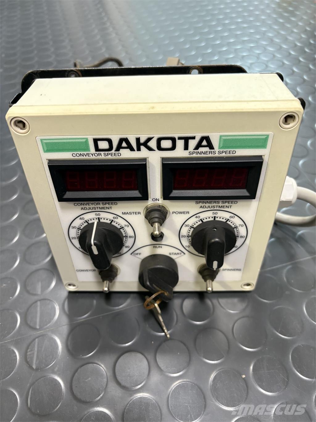 John Deere 410 Komunálna technika - ostatné