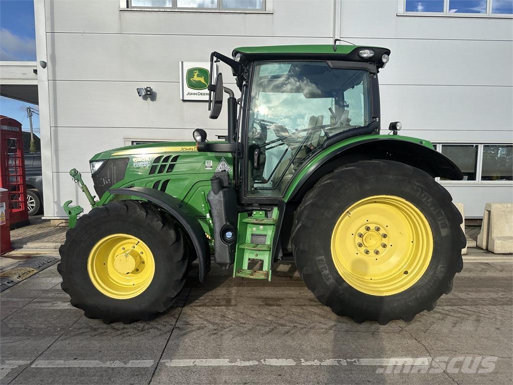 John Deere 6130R Traktory