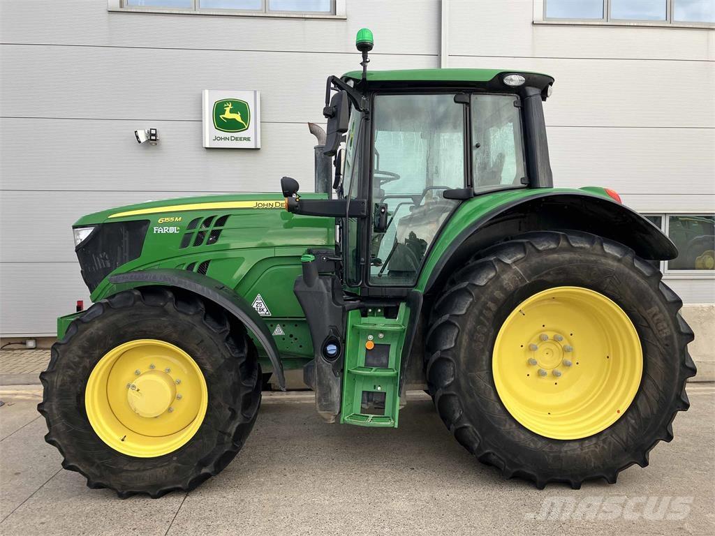 John Deere 6155M Traktory